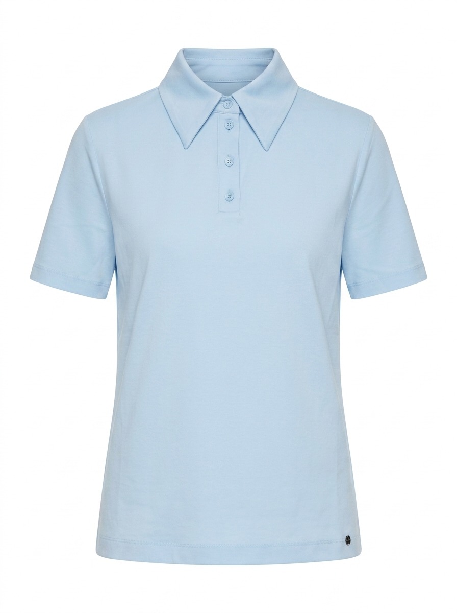 Packshot van polo als bron voor AI-model